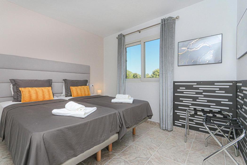 Presidential Suite Villamartin Plaza Av Brisas 67 阿利坎特 外观 照片