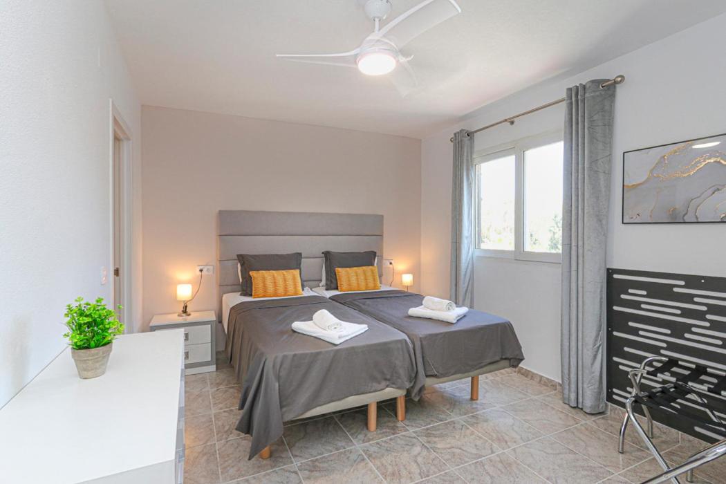 Presidential Suite Villamartin Plaza Av Brisas 67 阿利坎特 外观 照片
